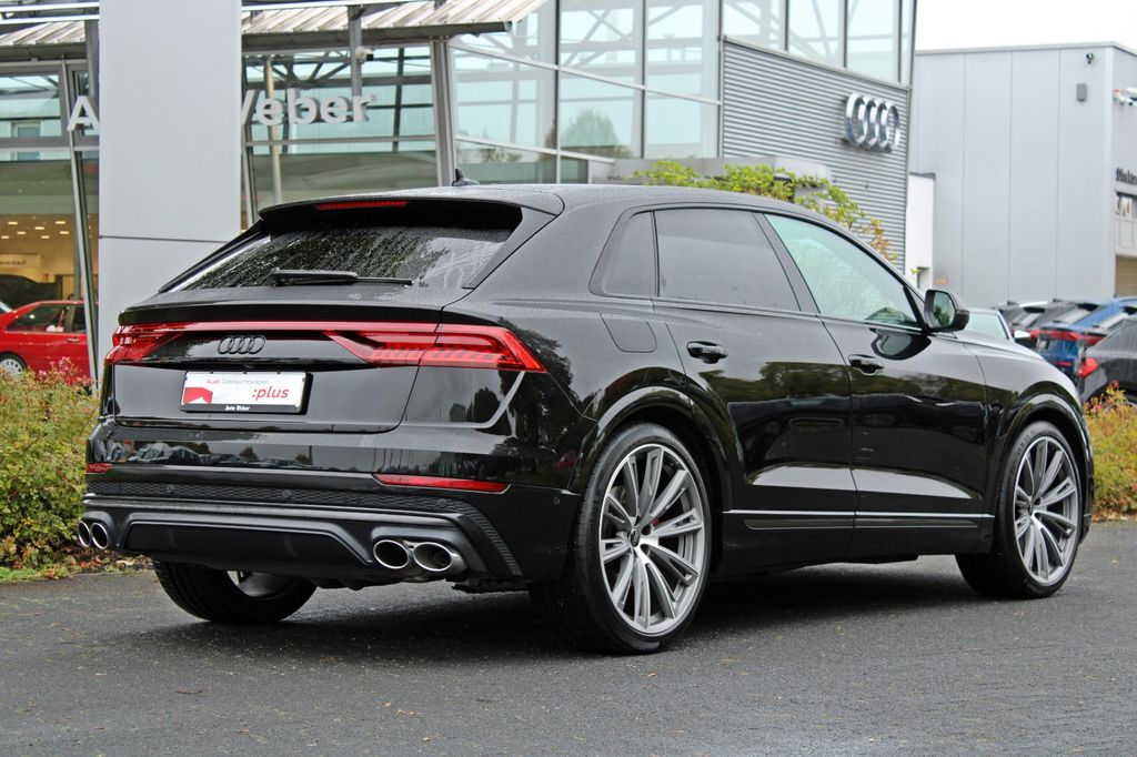 Audi SQ8 2023