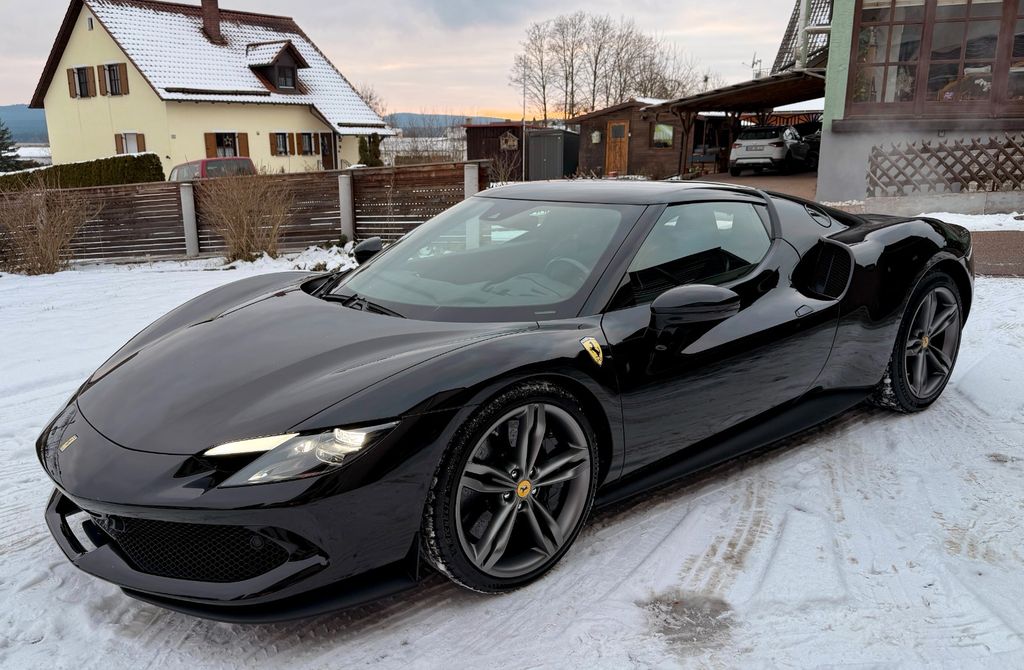 Ferrari 296 GTB 2023