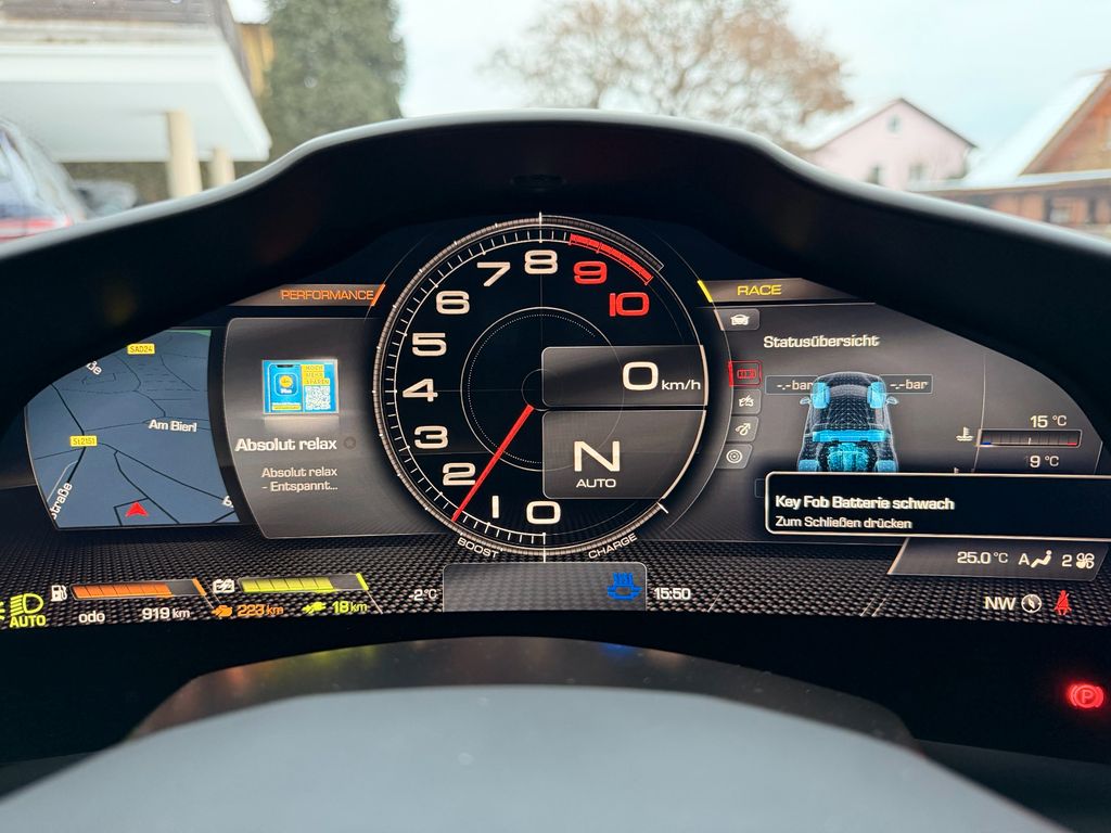 Ferrari 296 GTB 2023