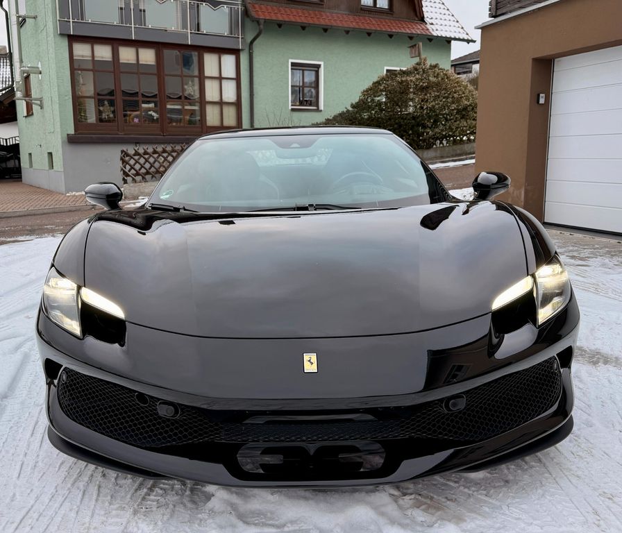 Ferrari 296 GTB 2023