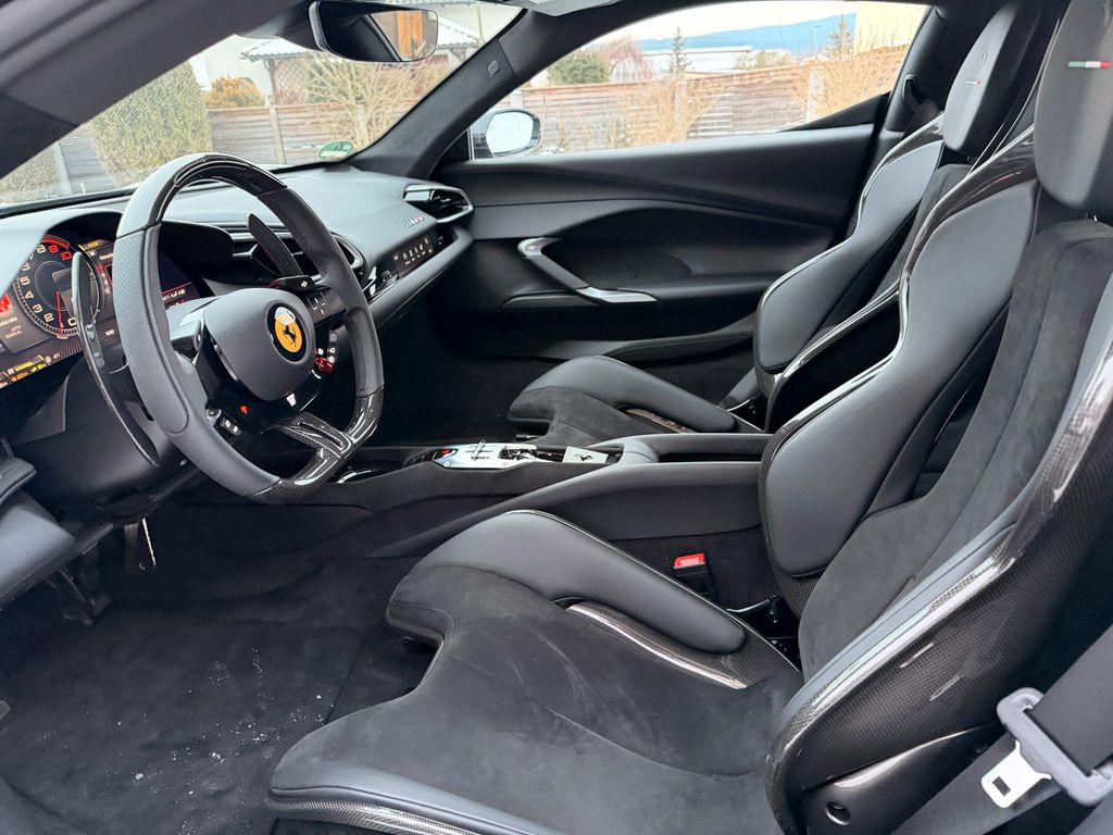 Ferrari 296 GTB 2023