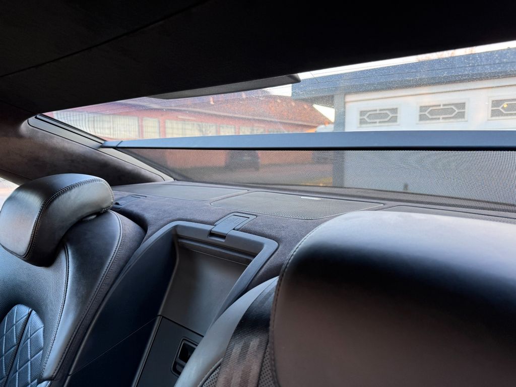 Audi A8 2015