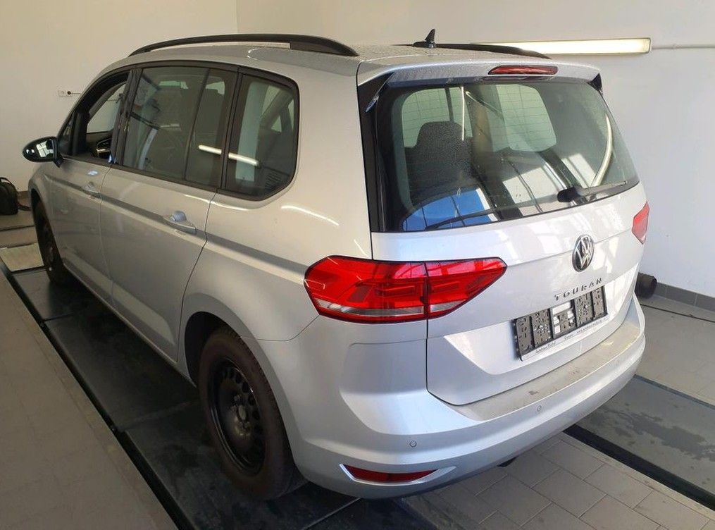 Volkswagen Touran 2023