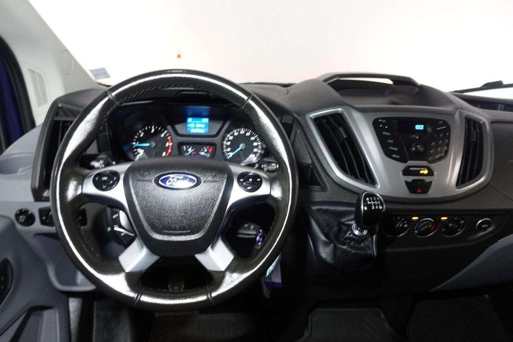 Ford Transit 2019