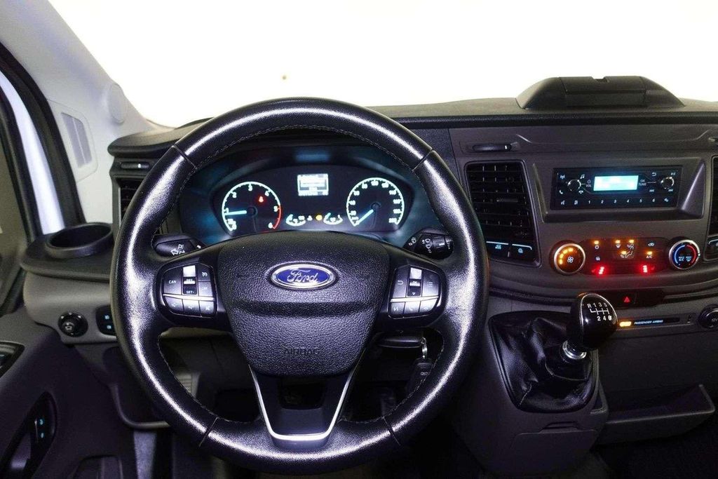 Ford Transit 2020