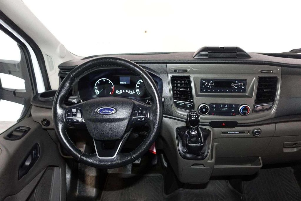 Ford Transit 2020