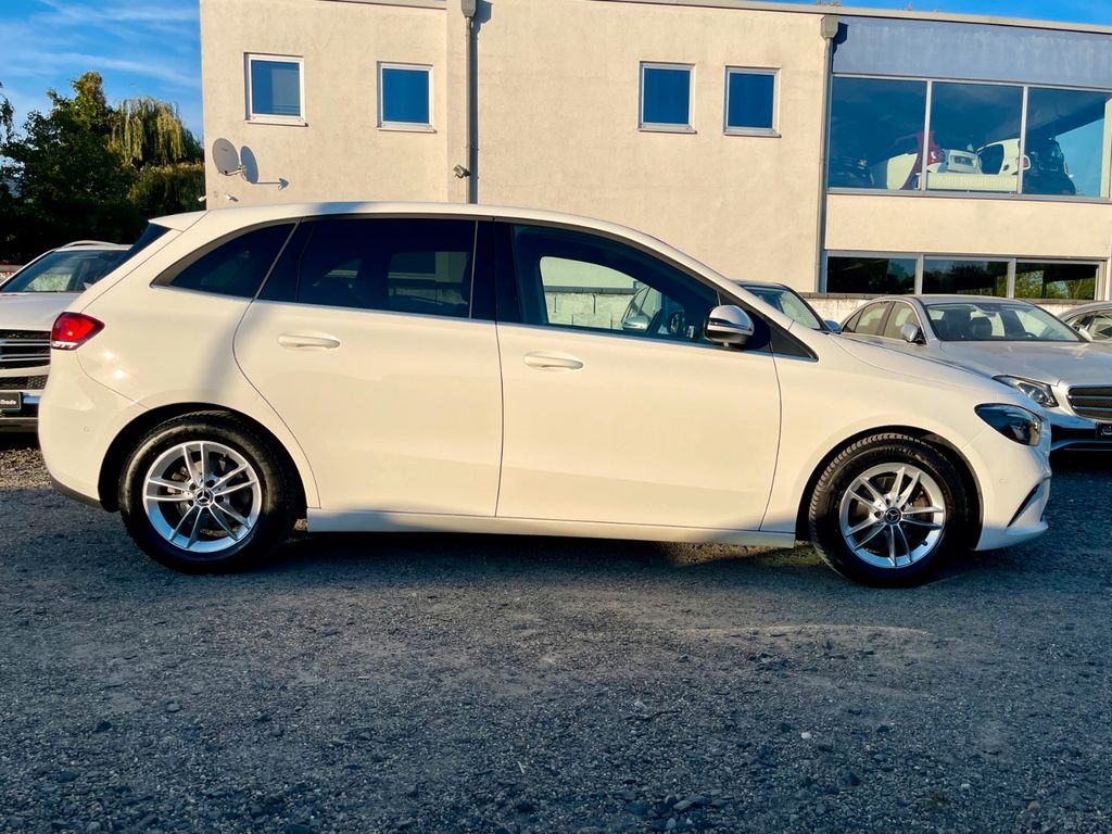 Mercedes-Benz B 180 2020