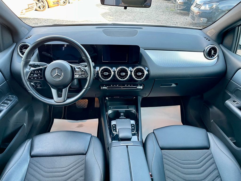 Mercedes-Benz B 180 2020