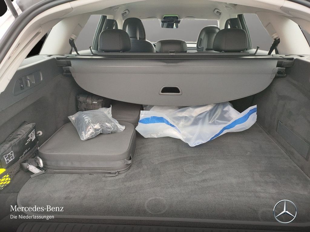 Mercedes-Benz E 300 2025