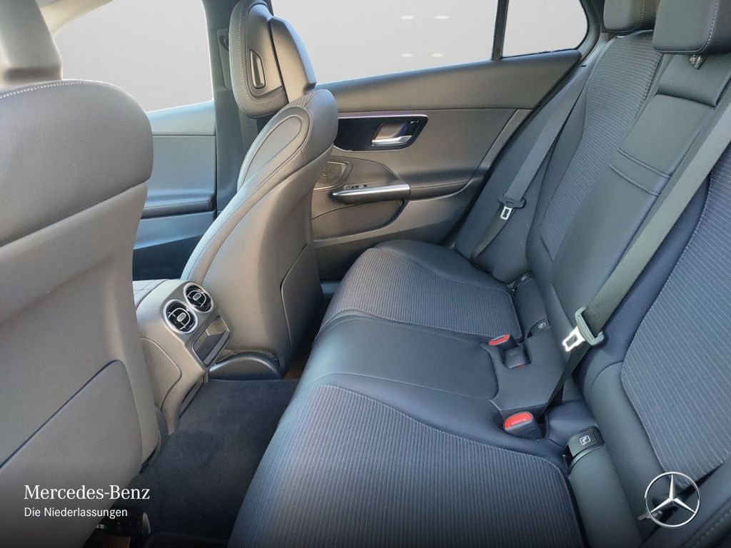 Mercedes-Benz C 220 2025