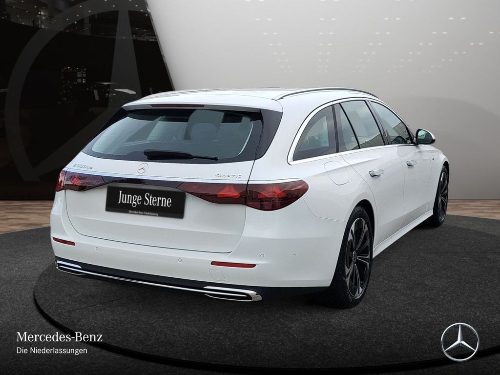 Mercedes-Benz E 300 2025