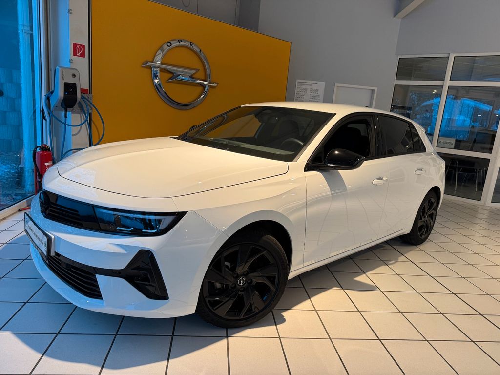 Opel Astra 2024