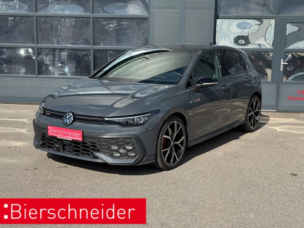 Volkswagen Golf 2024