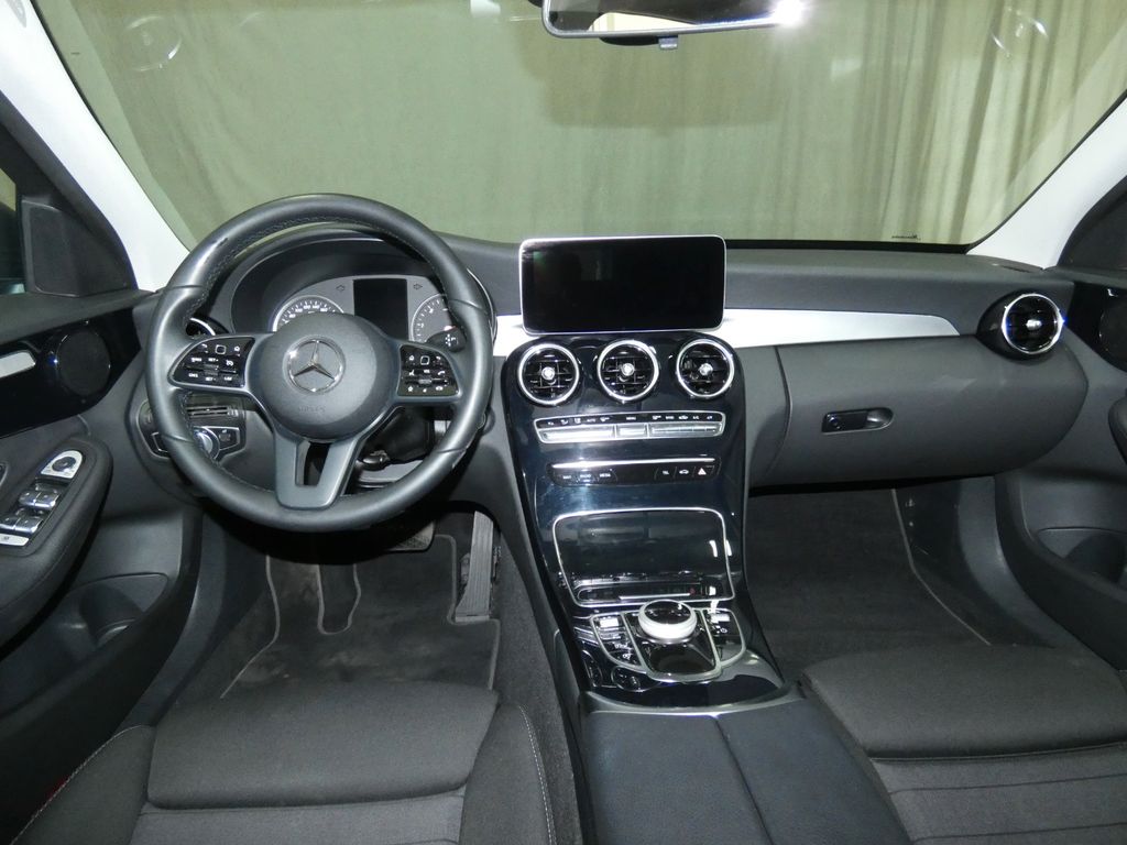 Mercedes-Benz C 200 2021