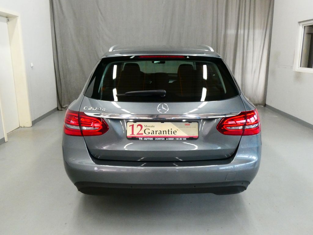 Mercedes-Benz C 200 2021