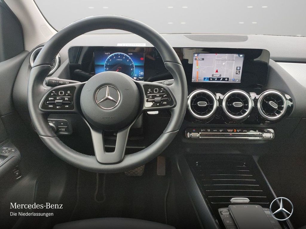 Mercedes-Benz B 250 2022