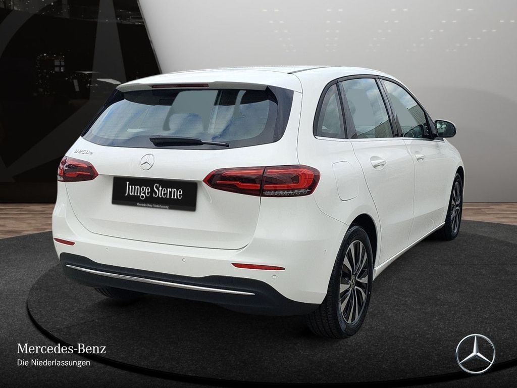 Mercedes-Benz B 250 2022