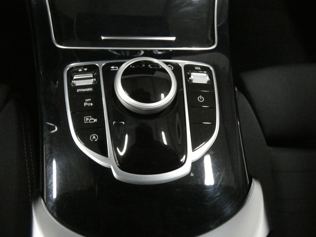 Mercedes-Benz C 200 2021