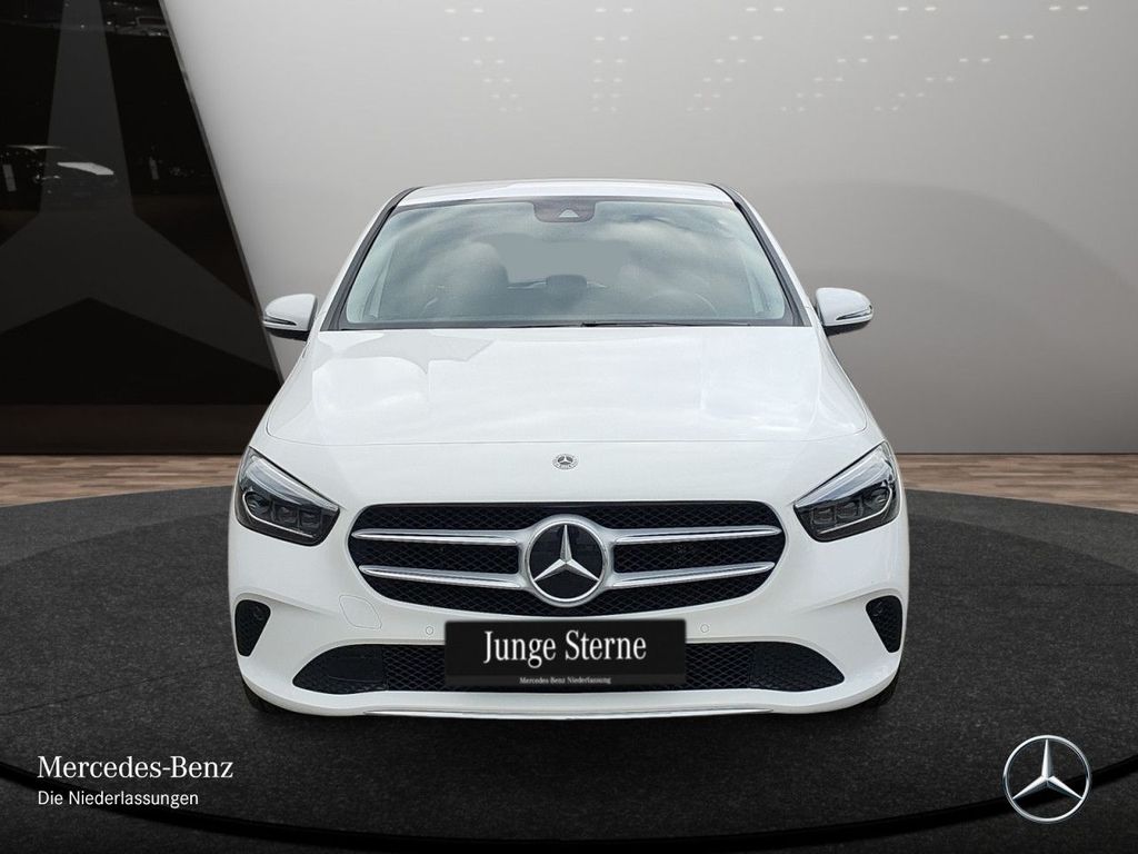 Mercedes-Benz B 250 2022