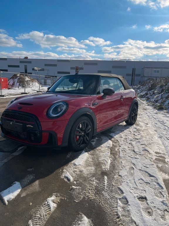 MINI John Cooper Works Cabrio 2024