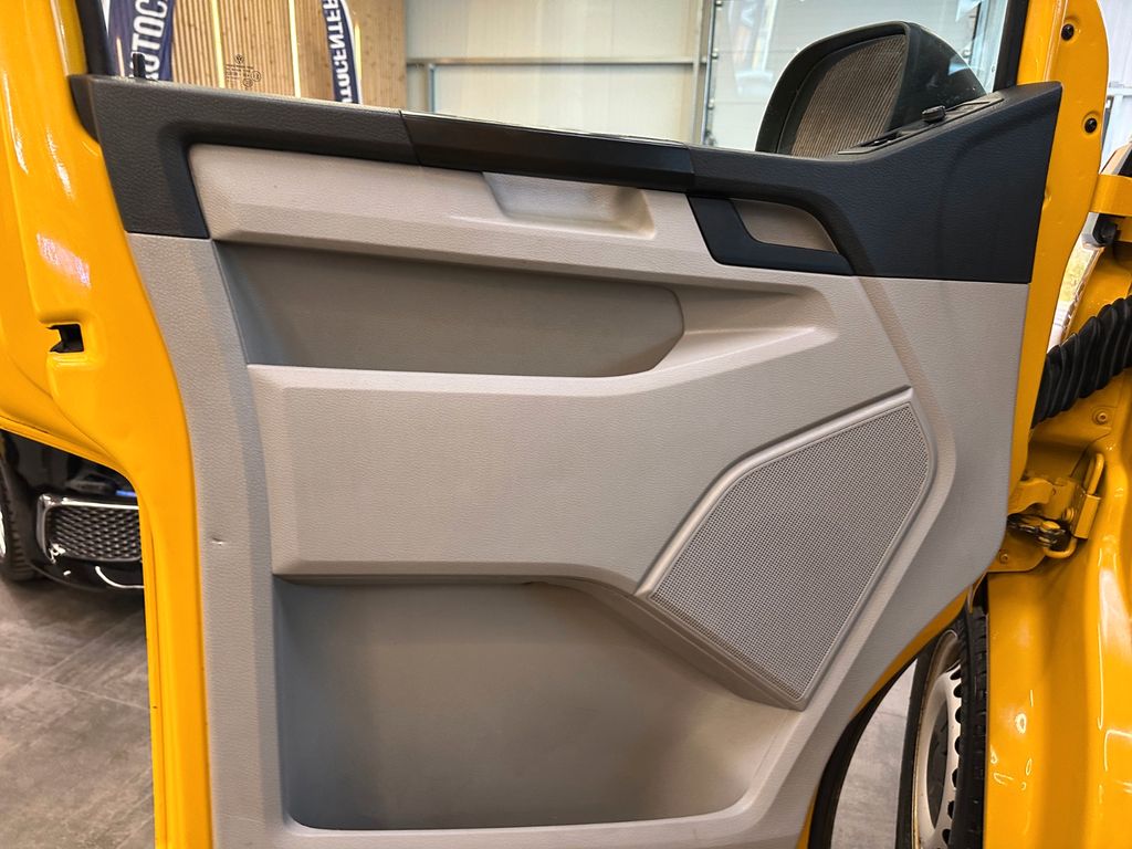 Volkswagen T6 Caravelle 2019