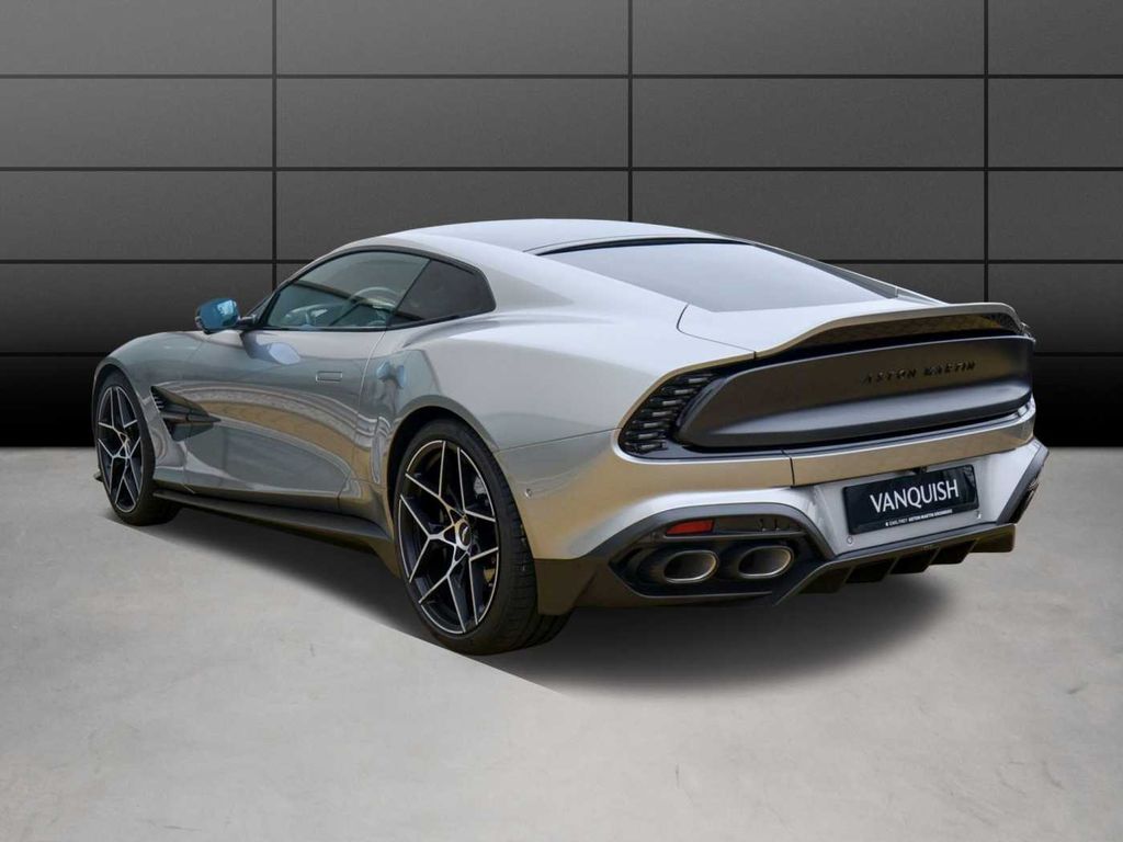 Aston Martin Vanquish 2025