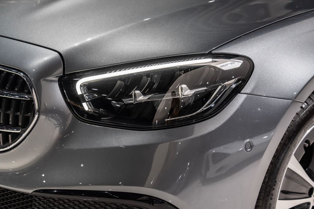 Mercedes-Benz E 300 2021