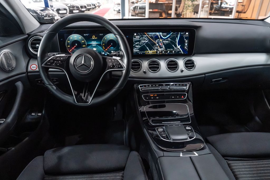 Mercedes-Benz E 300 2021