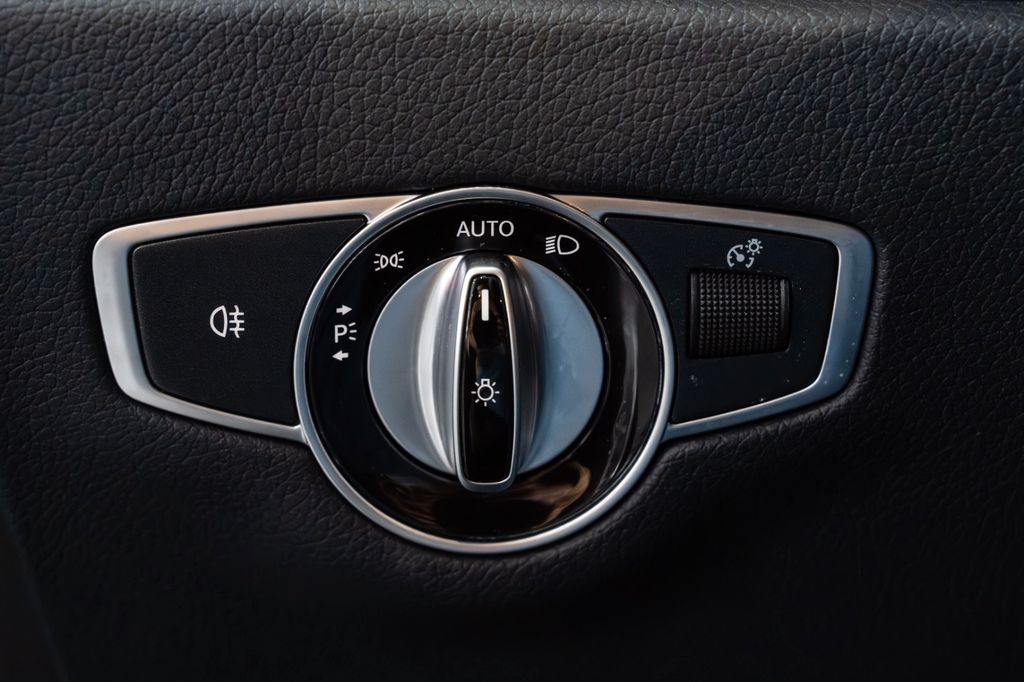 Mercedes-Benz E 300 2021