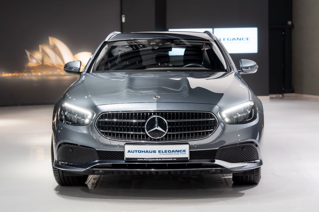 Mercedes-Benz E 300 2021