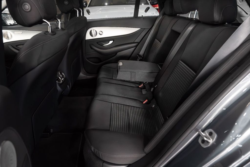 Mercedes-Benz E 300 2021