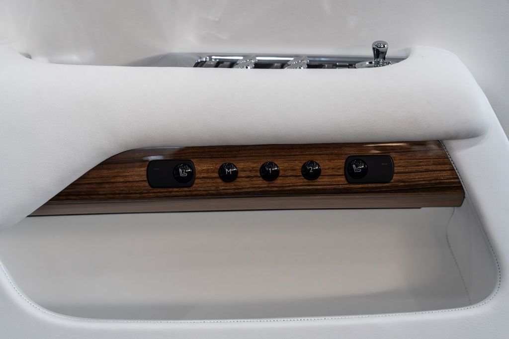 Rolls-Royce Dawn 2016