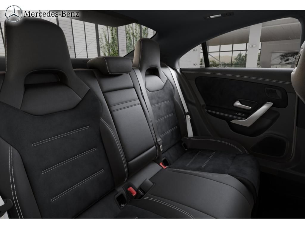 Mercedes-Benz CLA 180 2025