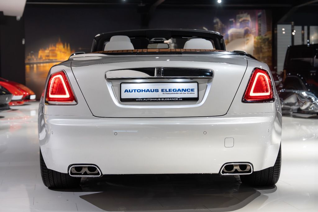 Rolls-Royce Dawn 2016