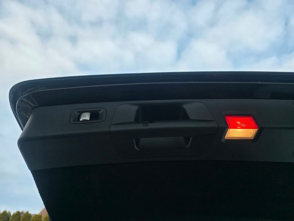 Mercedes-Benz E 300 2022