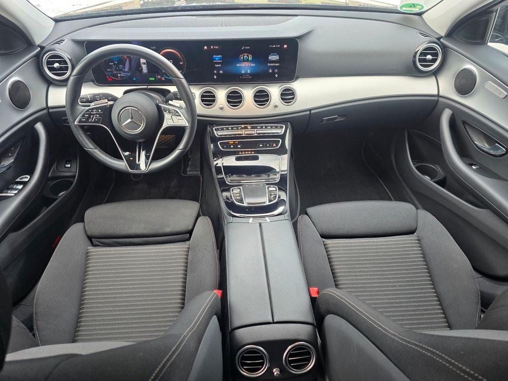 Mercedes-Benz E 300 2022