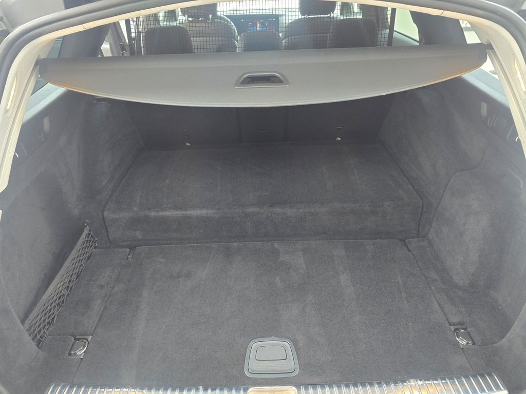 Mercedes-Benz E 300 2022