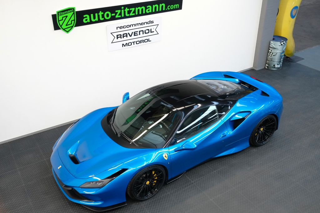 Ferrari F8 2019