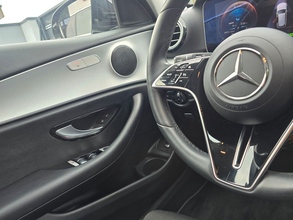 Mercedes-Benz E 300 2022