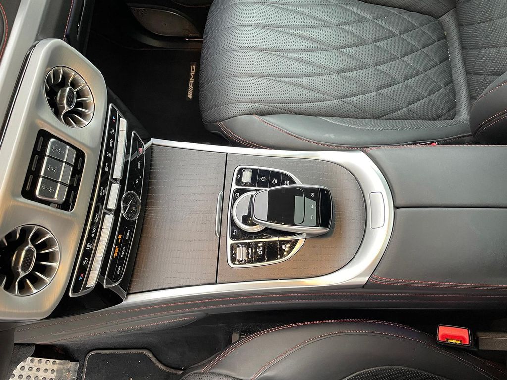 Mercedes-Benz G 400 2022