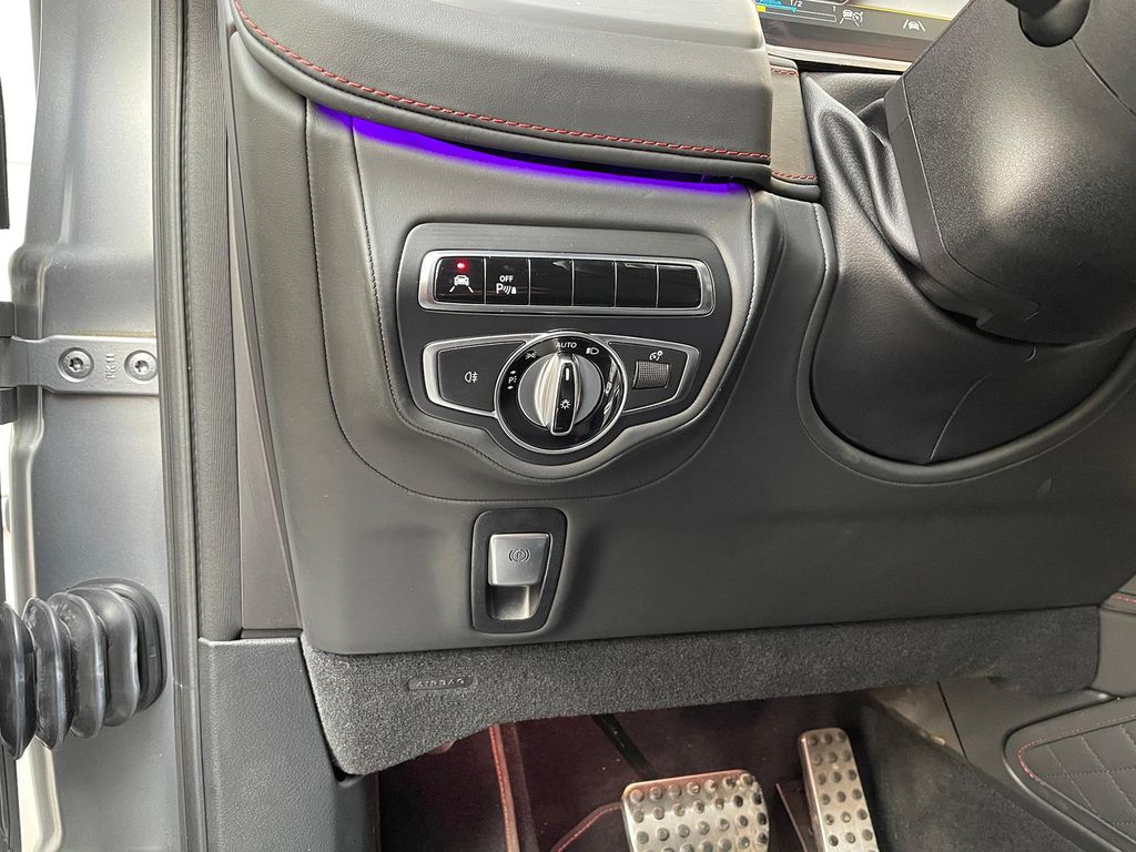 Mercedes-Benz G 400 2022