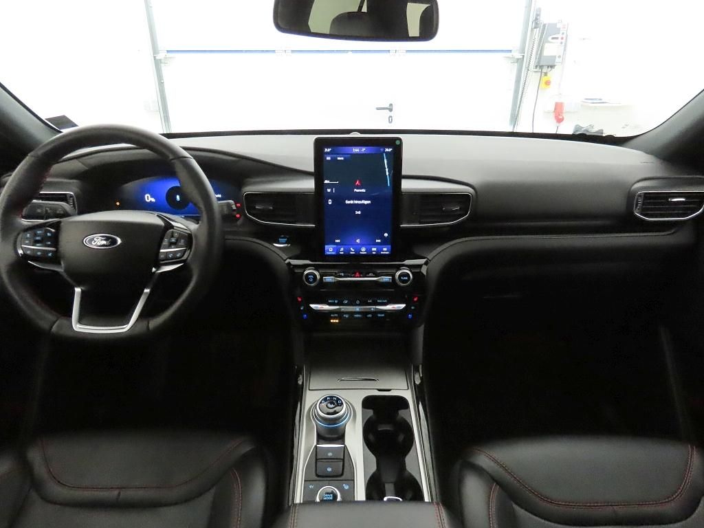 Ford Explorer 2024