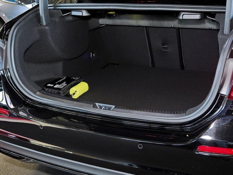 Mercedes-Benz A 180 2025