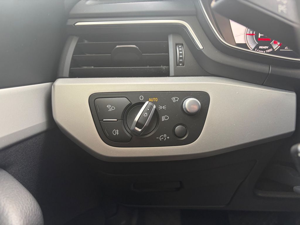 Audi A4 2021