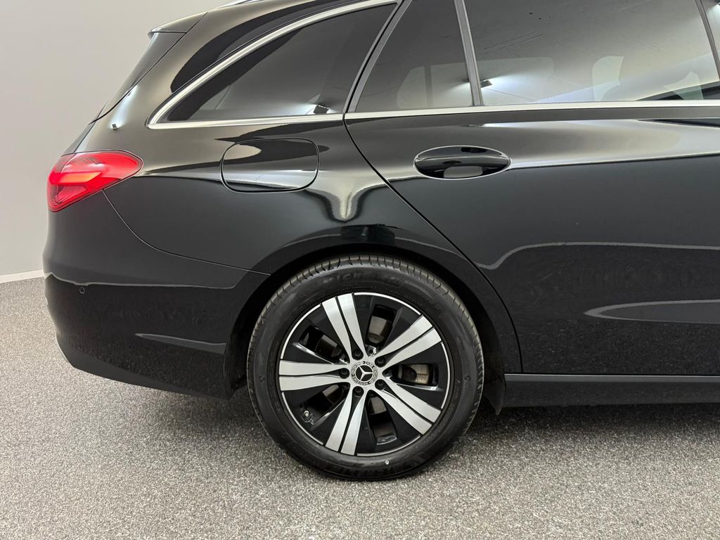 Mercedes-Benz C 220 2023