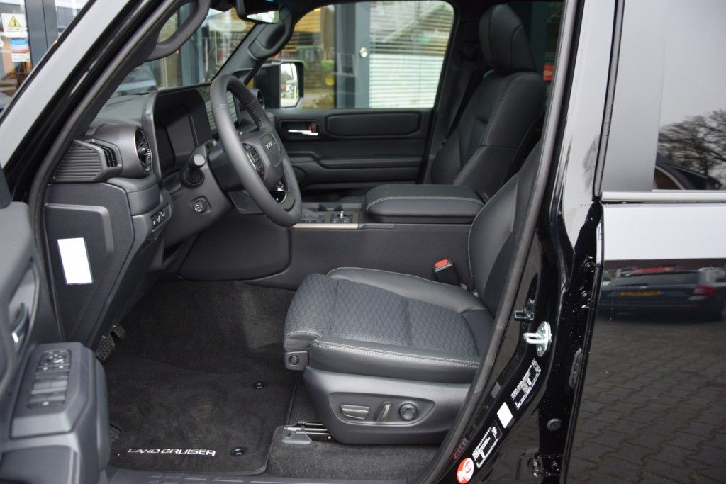 Toyota Land Cruiser 2026