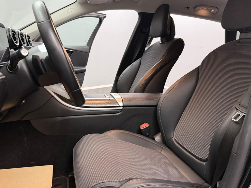 Mercedes-Benz C 220 2023