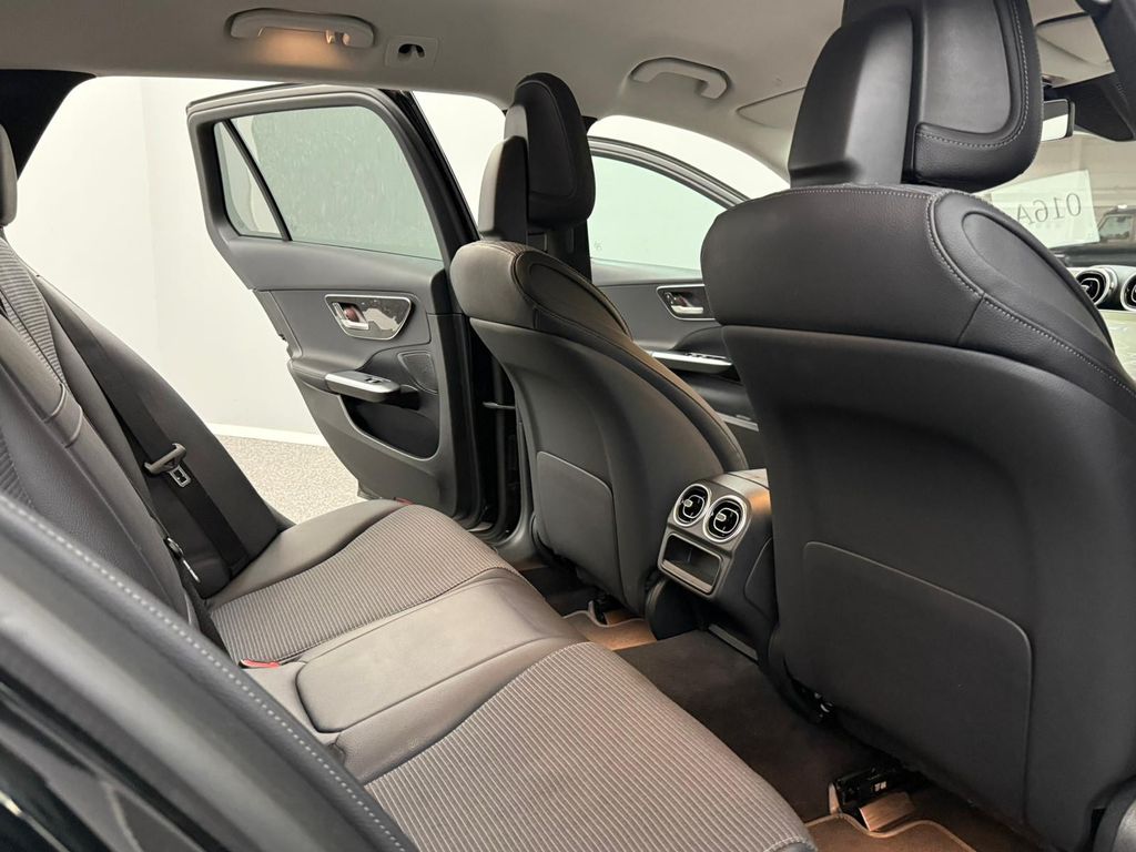 Mercedes-Benz C 220 2023