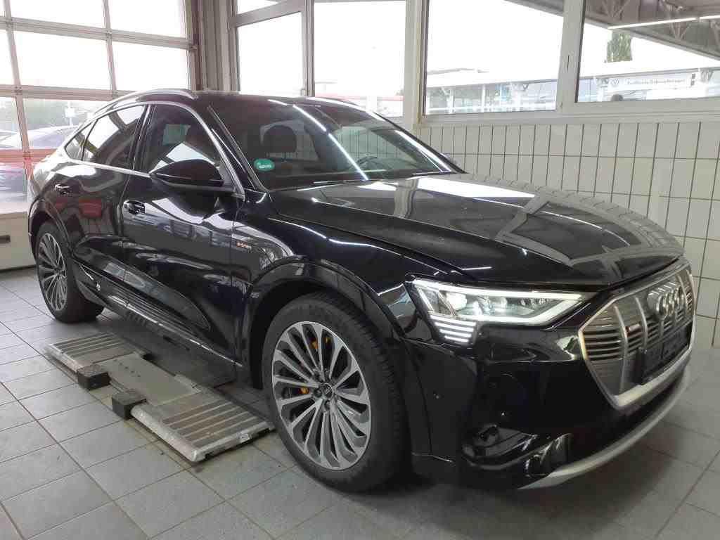 Audi e-tron 2021