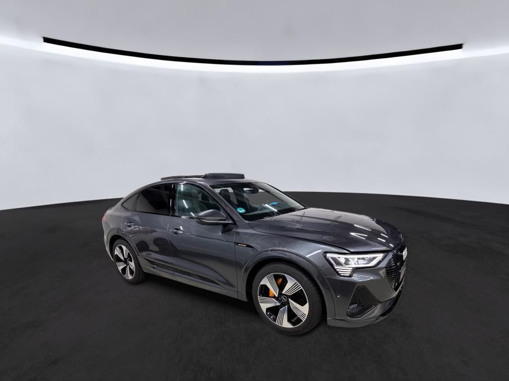 Audi e-tron 2021